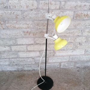 Retro põrandalamp